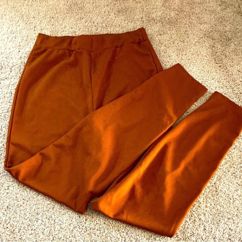 🛑3/$10 Rust colored pants